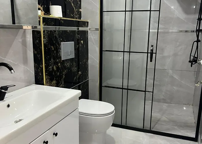 Bediroglu Airport 公寓式酒店